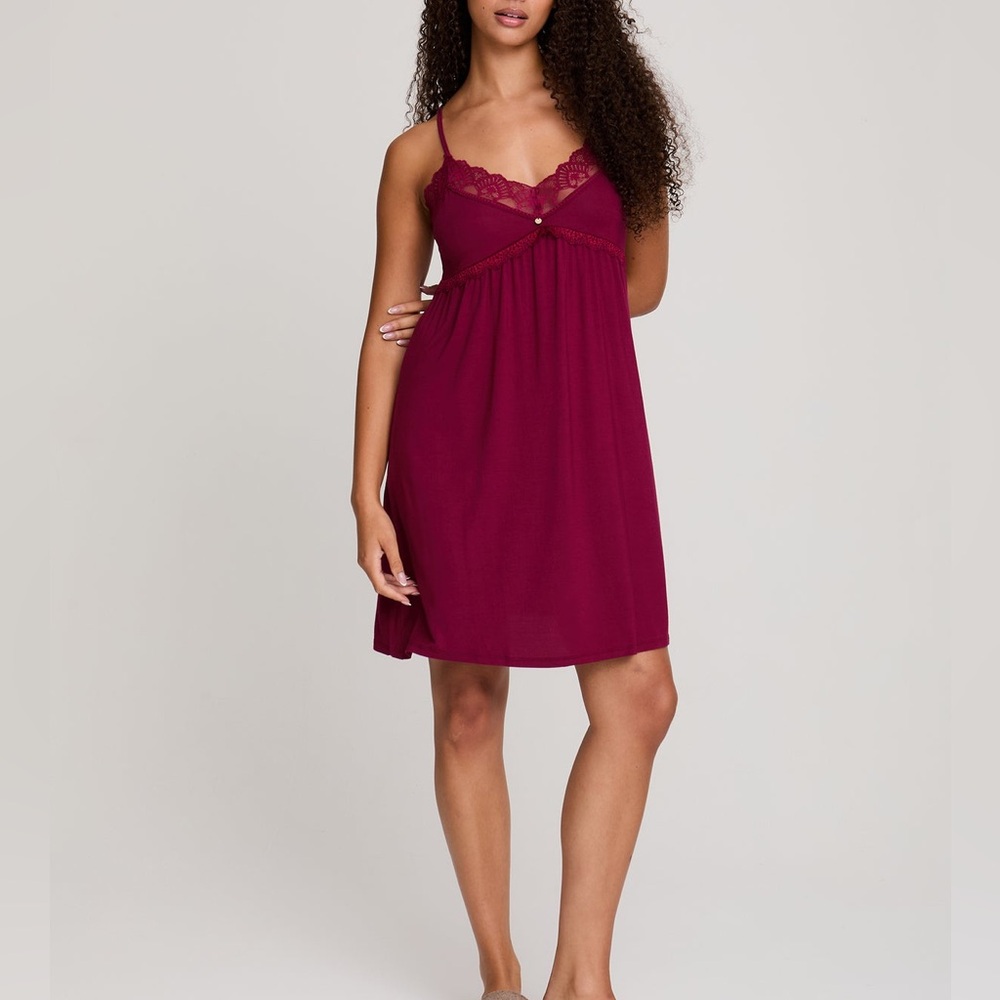 Pretty You London Bamboo Lace Chemise Nightdress In Bordeaux